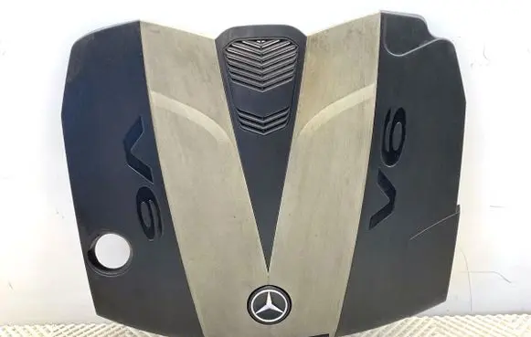 Mercedes-Benz E W212 Engine cover (trim) 