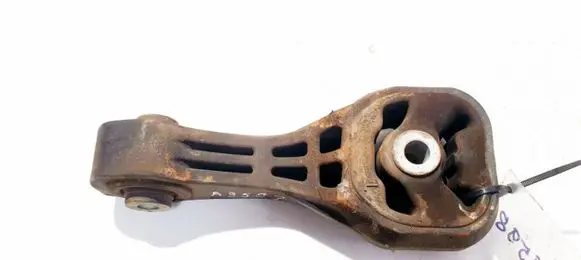Honda Insight Engine mount bracket