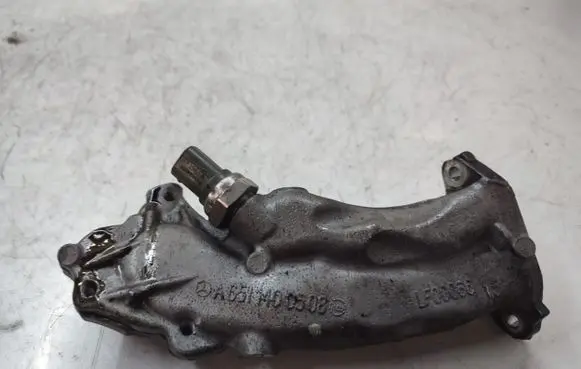 Mercedes-Benz C W204 Oil fill pipe A6511400508
