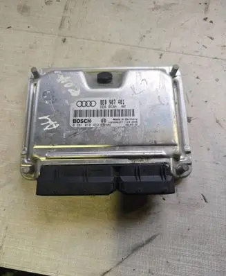 Audi A4 S4 B8 8K Engine control unit/module 8E0907401 0281010492 1039S00277