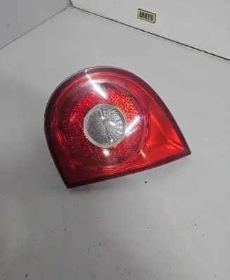 Tailgate rear/tail lights