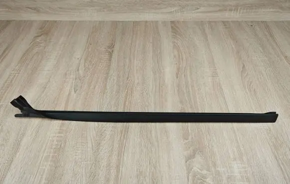 BMW X4 G02 Windshield trim 7416257