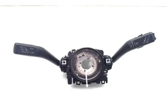 Skoda Octavia Mk2 (1Z) Wiper turn signal indicator stalk/switch 5K0953549C 1002117907 3OS100916613