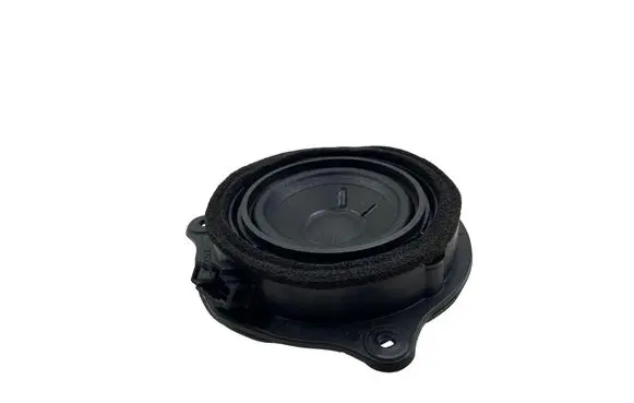 Audi TT TTS Mk2 Front door speaker