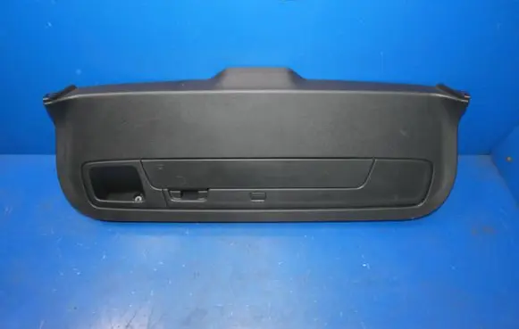 Volvo V60 Tailgate trim 