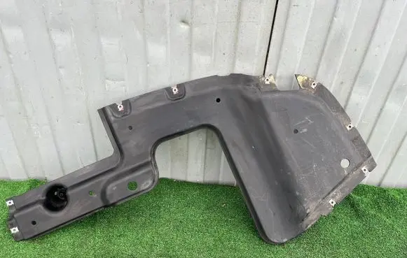 Front underbody cover/under tray