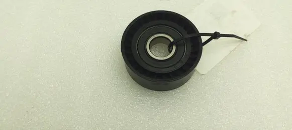 Mercedes-Benz A W176 Belt tensioner pulley 052147002