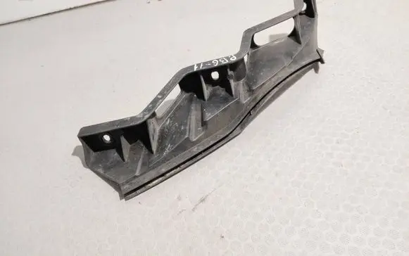 Volkswagen PASSAT B6 Front bumper mounting bracket 3C0807890