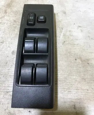 Toyota Corolla Verso E121 Electric window control switch 848200F030 10032005 S5023