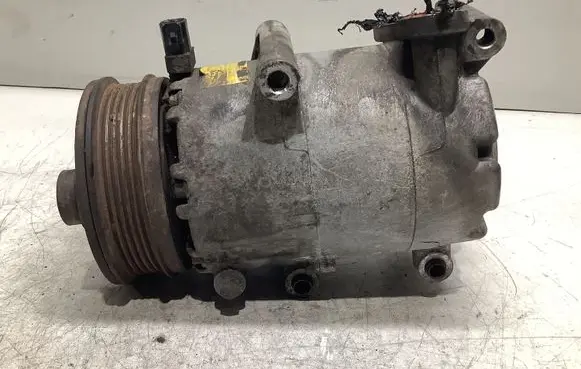 Ford Focus Air conditioning (A/C) compressor (pump)