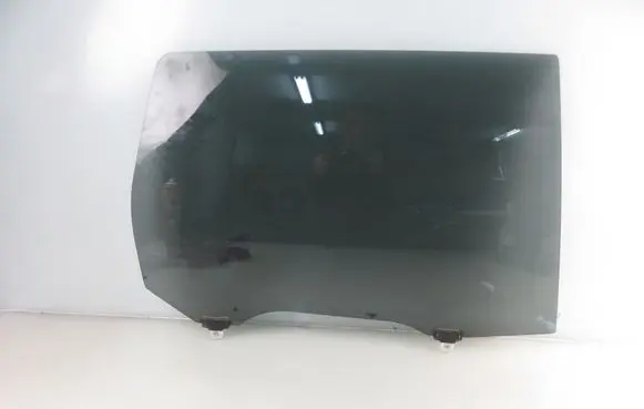 Mitsubishi Outlander Rear door window glass 