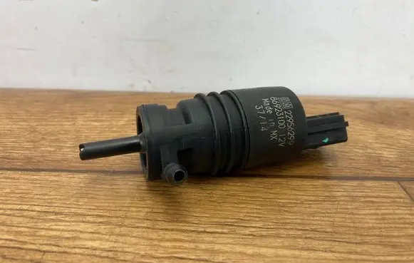 Cadillac Escalade IV Windscreen/windshield washer pump 22956299PINYA 22956299