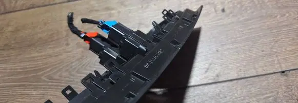 Dash center air vent grill