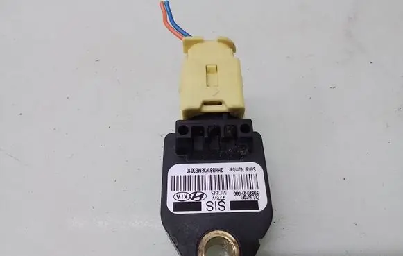 KIA Ceed Airbag deployment crash/impact sensor 959202H000