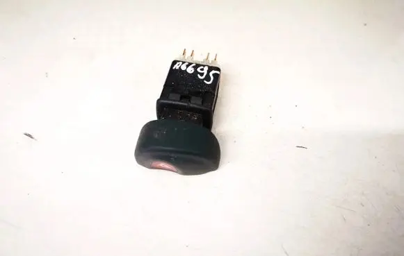 Renault Scenic I Hazard light switch 841043
