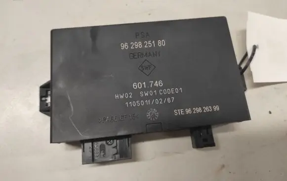 Citroen C5 Parking PDC control unit/module 9629825180 601746