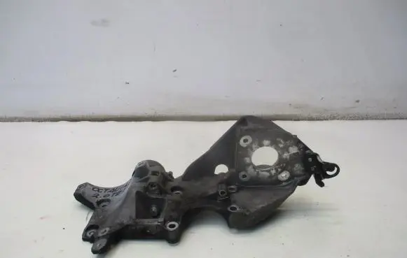 Skoda Octavia Mk2 (1Z) Generator/alternator bracket 