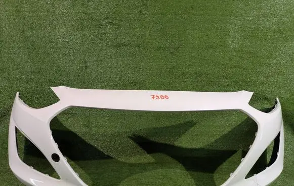 Hyundai i30 Front bumper 