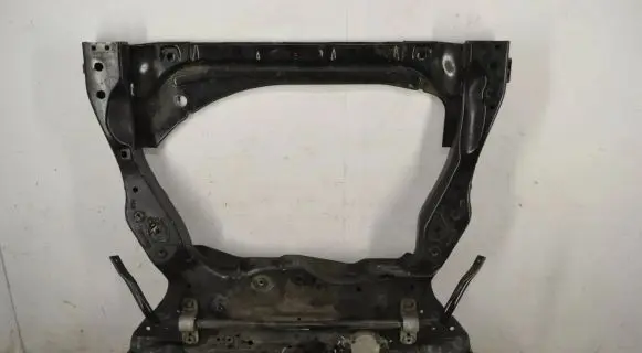 Volvo XC90 Front subframe 32221710