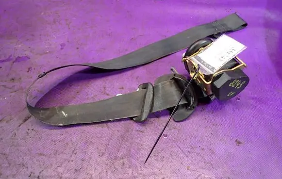 Peugeot 307 Front seatbelt