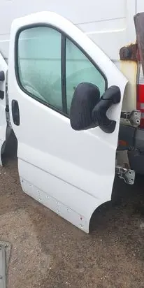 Opel Vivaro Front door