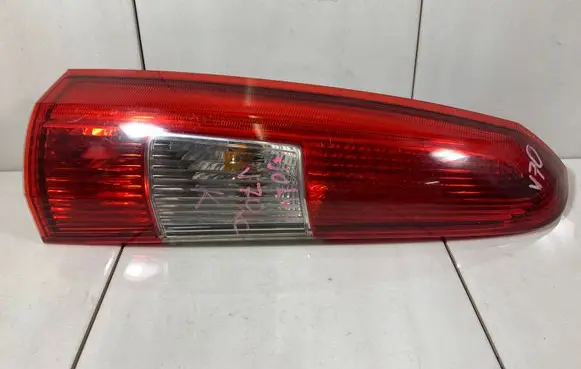 Volvo XC70 Rear/tail lights 9154493
