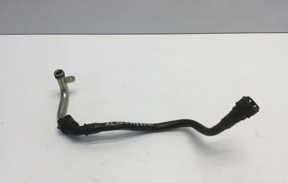 Volvo XC40 Engine coolant pipe/hose 31368584