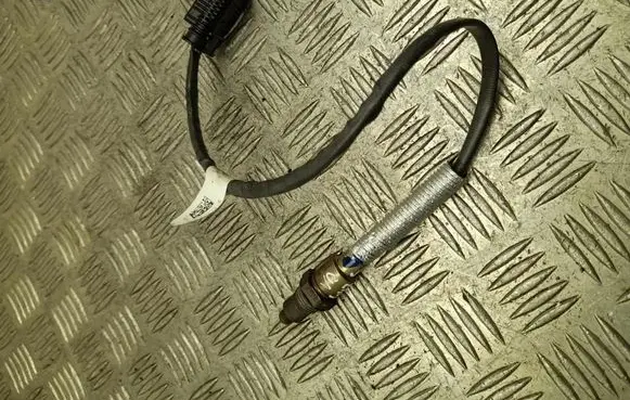 BMW 5 G60 G61 Lambda probe sensor 8686979