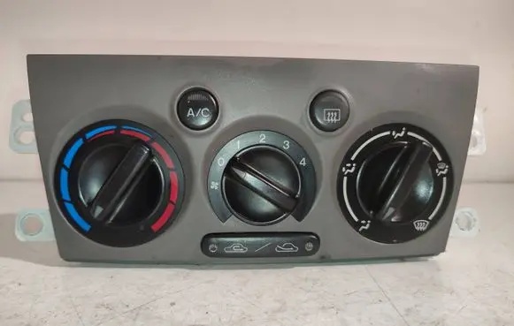 Mazda Premacy Climate control unit Cb08a9129