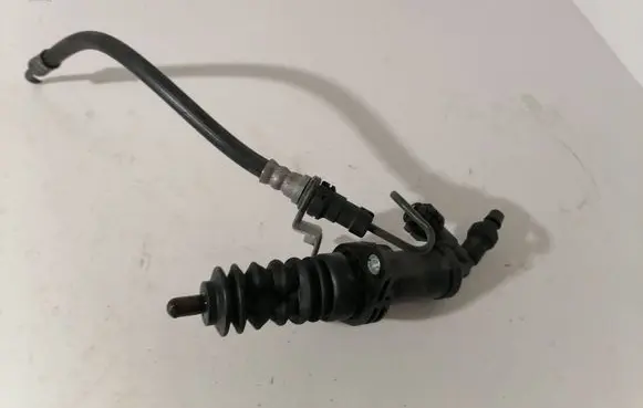 BMW 5 F10 F11 Clutch master cylinder 6795711