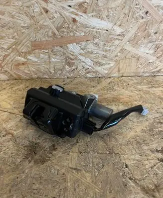 Toyota RAV 4 (XA50) Tailgate/trunk/boot lock/catch/latch 1638000790