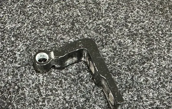 Volvo XC40 Front door upper hinge 31424585