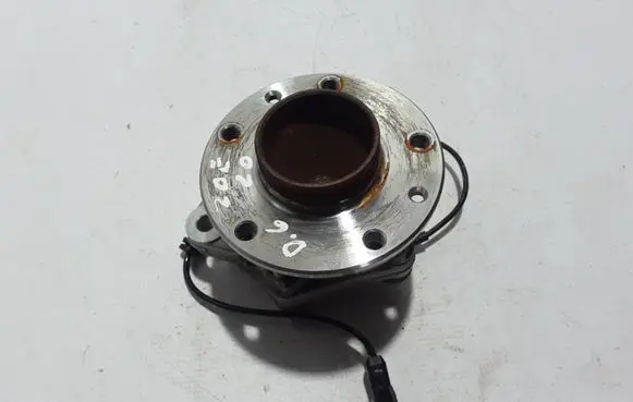 Renault Zoe Rear wheel hub 441558454R
