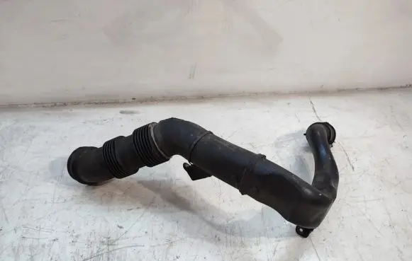 Jaguar XF X250 Intercooler hose/pipe 9X239689AD