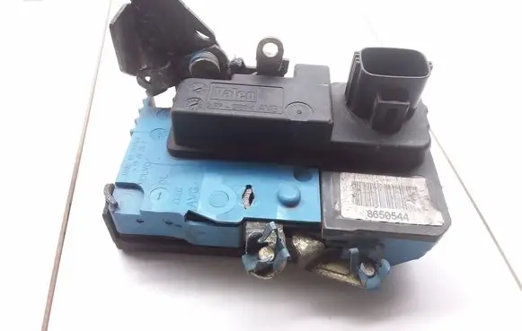 Volvo S80 Front door lock 8650544 07A01