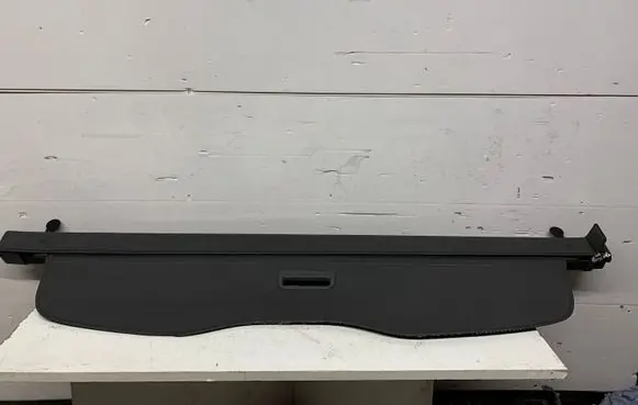 Volkswagen Touareg I Parcel shelf load cover 