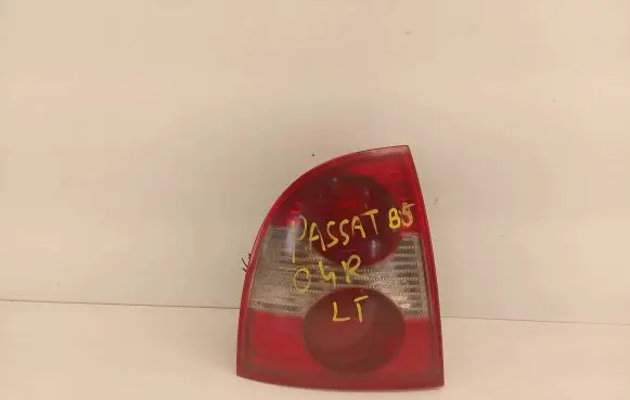 Volkswagen PASSAT B5.5 Rear/tail lights