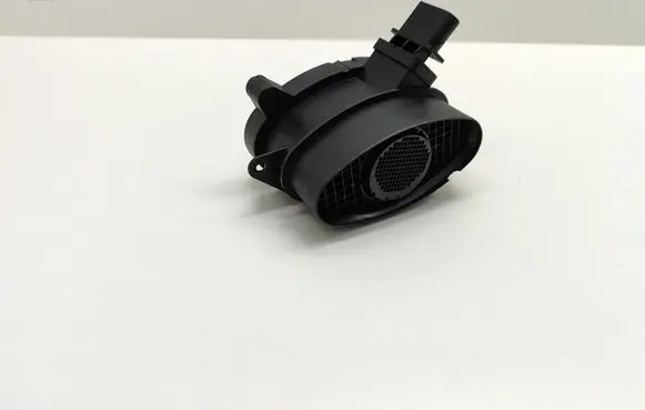 BMW 5 E60 E61 Mass air flow meter 0928400504 77887440 7788744