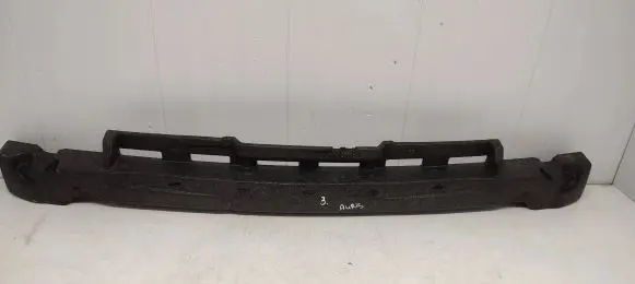 Front bumper foam support bar