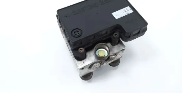 Mitsubishi Outlander ABS Pump 4670A006
