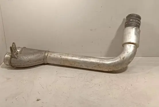Audi Q7 4L Intercooler hose/pipe 059145731DD