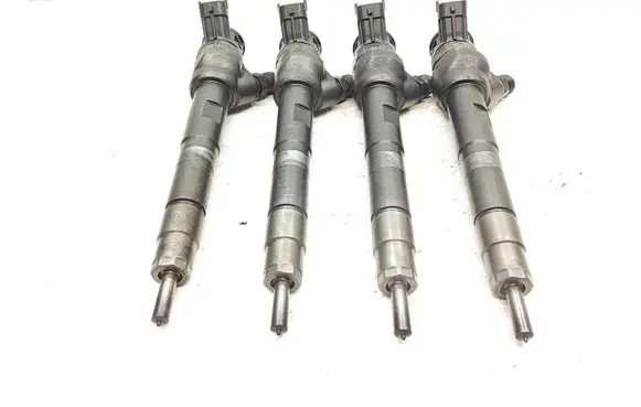 Jaguar XF X260 Fuel injector G4D3-9K546-CA 0445110664
