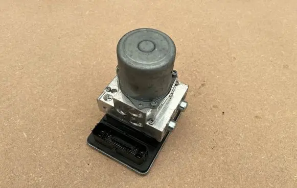 Mercedes-Benz GLE W167 ABS Pump A1679009813 A010K381