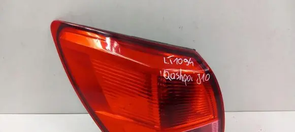 Nissan Qashqai Rear/tail lights