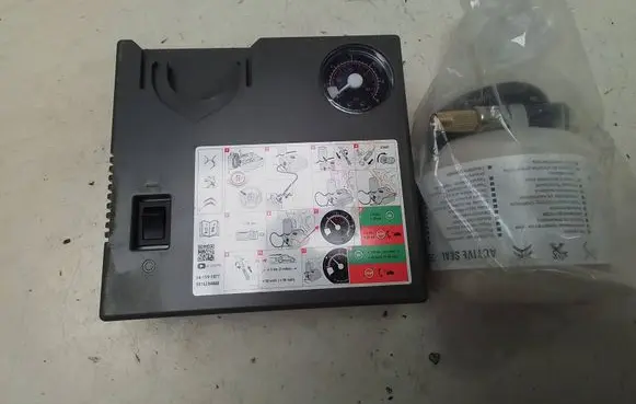 Citroen C5 Tire air pump compressor 341591077 9816284880