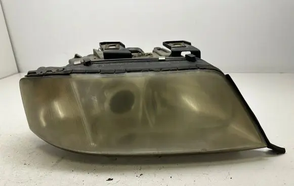 Audi A6 S6 C5 4B Headlight/headlamp 14846600 14847400 279402