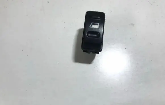 Citroen Xsara Picasso Electric window control switch