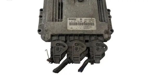 Nissan Primera Engine control unit/module 8200263396 8200300537 0281011389