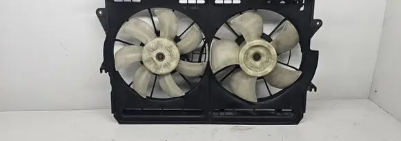 Toyota Avensis T250 Fan set 222710142
