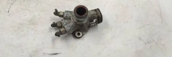 Audi A4 S4 B5 8D Thermostat 028121145